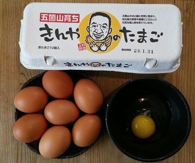富山県南砺市・上村さんの平飼い卵
